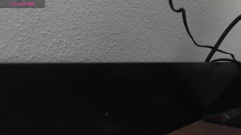 Snapshot of twonix chatting on December 21, 12:45 pm twonix online show from December 21, 12:45 pm