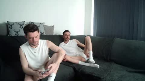 Snapshot of twotwinkhusbands chatting on June 14, 5:04 pm RyanRowan online show from June 14, 5:04 pm