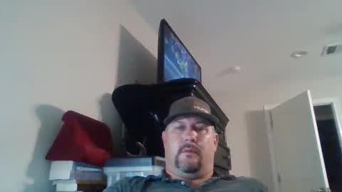 Snapshot of txfrmr chatting on December 16, 2:49 pm txfrmr online show from December 16, 2:49 pm