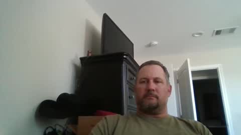 Snapshot of txfrmr chatting on November 5, 6:41 pm txfrmr online show from November 5, 6:41 pm