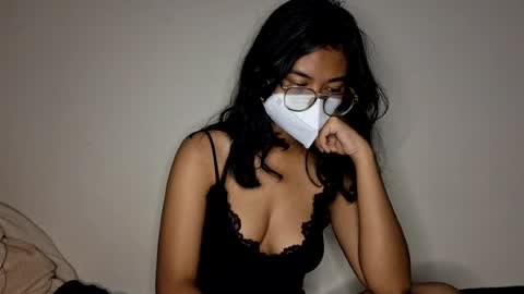 tyaca7748 online show from June 12, 6:51 pm