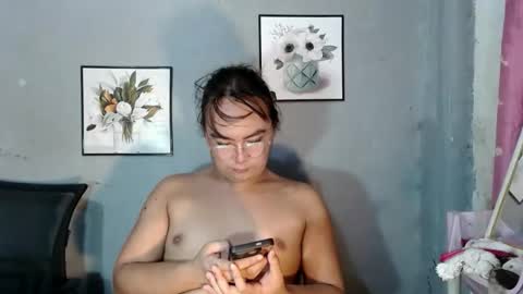 Snapshot of tyla_23 chatting on May 11, 2:39 am Tyla online show from May 11, 2:39 am