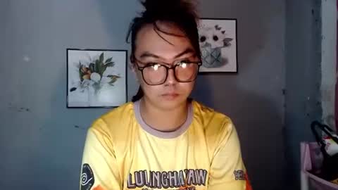 Snapshot of tyla_23 chatting on May 21, 1:45 am Tyla online show from May 21, 1:45 am