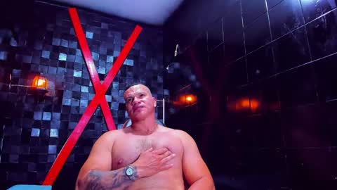 Tyleer Scot online show from April 7, 8:31 pm