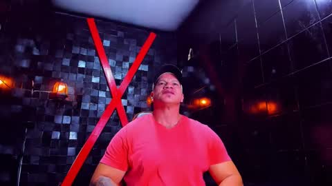 Tyleer Scot online show from April 14, 7:31 pm