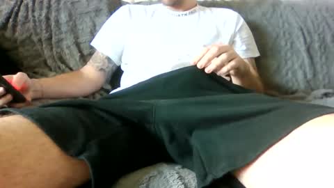 tyler1503857431 online show from April 19, 12:15 pm