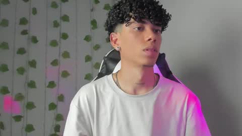 Tyler Garcia  online show from February 11, 5:05 am