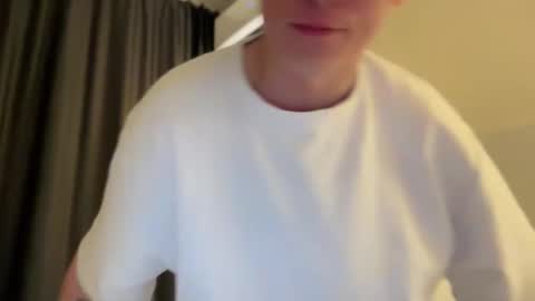 tyler_garrner online show from October 5, 2:15 pm