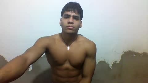 Snapshot of tyler_gold823 chatting on March 2, 1:38 pm Tyler online show from March 2, 1:38 pm