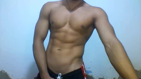 Snapshot of tyler_gold823 chatting on March 12, 1:51 pm Tyler online show from March 12, 1:51 pm