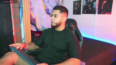 Tyler online show from November 1, 8:22 pm