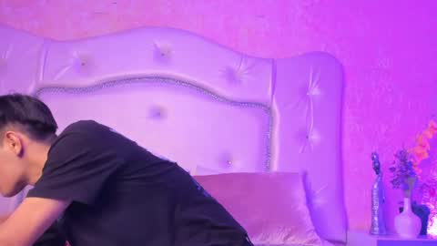 Tyler  online show from April 11, 4:28 am