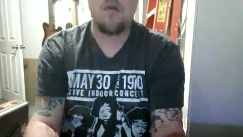 tylermizzan123 online show from December 17, 3:50 am