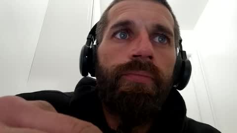 Snapshot of tylerweist727678265 chatting on September 10, 8:03 am tylerweist727678265 online show from September 10, 8:03 am