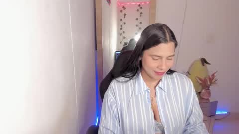 tylor_love online show from December 19, 8:55 pm