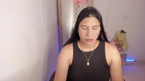 tylor_love online show from January 14, 12:33 am