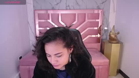 TYNA  online show from December 6, 1:44 pm