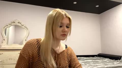 Snapshot of tynishablackmoore chatting on February 28, 3:46 pm Anny online show from February 28, 3:46 pm