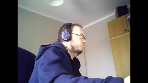 Snapshot of tyradi1991 chatting on February 8, 2:20 pm tyradi1991 online show from February 8, 2:20 pm