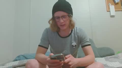 TylerAlternative online show from March 4, 3:22 am