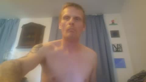 Snapshot of u2232739082 chatting on June 19, 2:54 pm u2232739082 online show from June 19, 2:54 pm