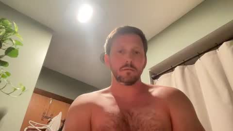 Snapshot of u28005 chatting on July 6, 5:59 am u28005 online show from July 6, 5:59 am