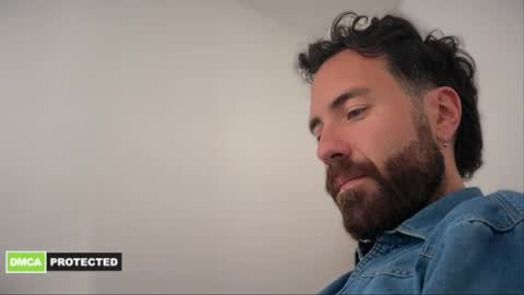 beard123 online show from April 10, 1:05 pm