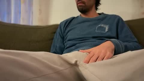 Snapshot of ubehalaya chatting on November 25, 9:26 pm Ross online show from November 25, 9:26 pm