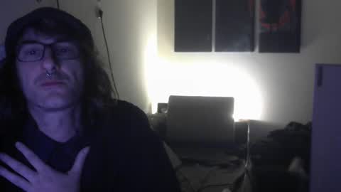 Snapshot of ucloudd chatting on February 22, 12:49 am ucloudd online show from February 22, 12:49 am