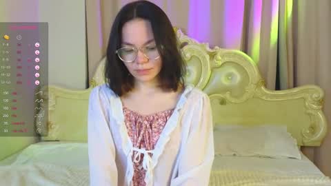 Lili online show from March 9, 7:37 pm