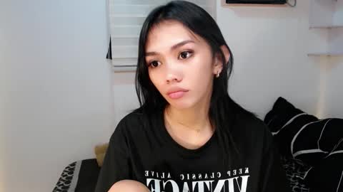 Snapshot of ughliah chatting on September 28, 12:10 pm urbbgirl alliah online show from September 28, 12:10 pm