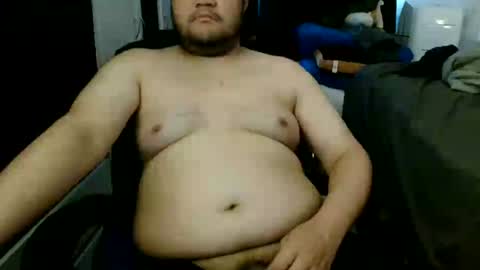 Snapshot of ukbear15 chatting on June 29, 9:04 am ukbear15 online show from June 29, 9:04 am