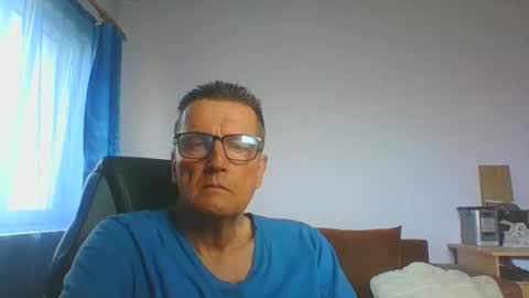 ulmeni4 online show from March 17, 7:01 am