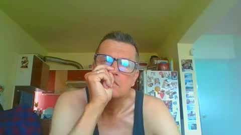 ulmeni4 online show from April 8, 7:41 am