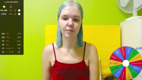 Roxy online show from October 22, 1:44 pm