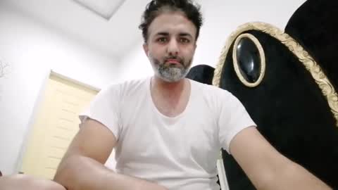 Snapshot of umerfarooq6230ii chatting on January 7, 9:57 pm mysterious boy001 online show from January 7, 9:57 pm