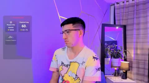 Snapshot of un_sluttyy chatting on November 18, 11:36 am un_sluttyy online show from November 18, 11:36 am