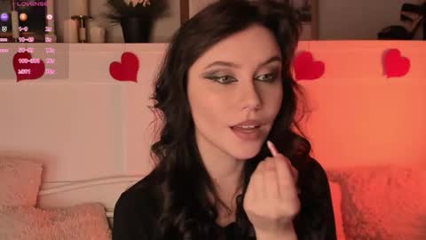 Snapshot of una_medisson chatting on February 14, 9:28 am Una online show from February 14, 9:28 am