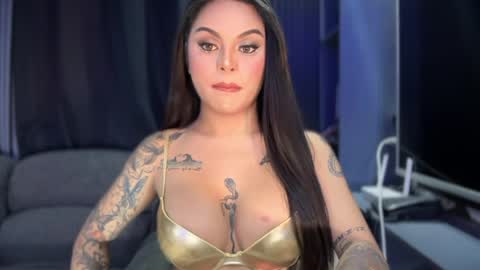 Lady tan online show from April 10, 11:15 am