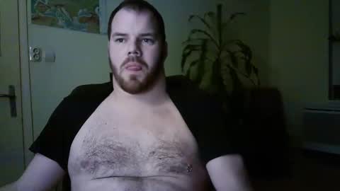 Snapshot of uncut_strong chatting on January 11, 9:25 pm Uncut Strong online show from January 11, 9:25 pm