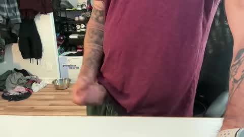 uncutbeard129840 online show from February 10, 8:02 pm