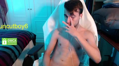 Uncut online show from December 17, 5:18 am