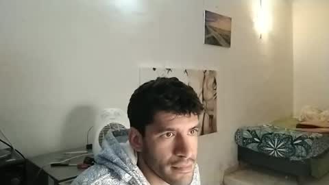 uncutcharly91 online show from July 3, 11:11 pm