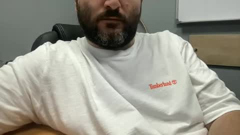 uncutdude321 online show from June 19, 9:24 am