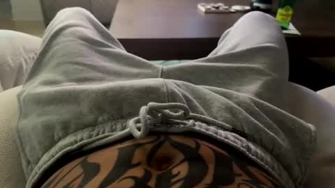 Snapshot of uncutgem777 chatting on February 4, 11:09 pm uncutgem777 online show from February 4, 11:09 pm