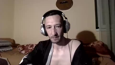 Snapshot of underguy19 chatting on April 28, 8:58 pm underguy19 online show from April 28, 8:58 pm