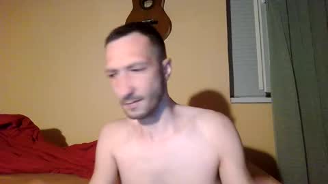 Snapshot of underguy19 chatting on April 30, 9:08 pm underguy19 online show from April 30, 9:08 pm