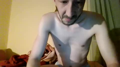 Snapshot of underguy19 chatting on May 6, 9:53 pm underguy19 online show from May 6, 9:53 pm