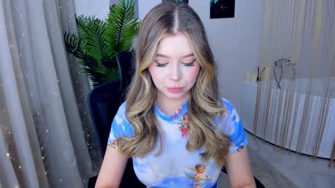 Alice online show from February 2, 7:57 pm