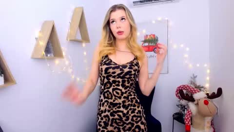 Alice online show from December 17, 11:38 am